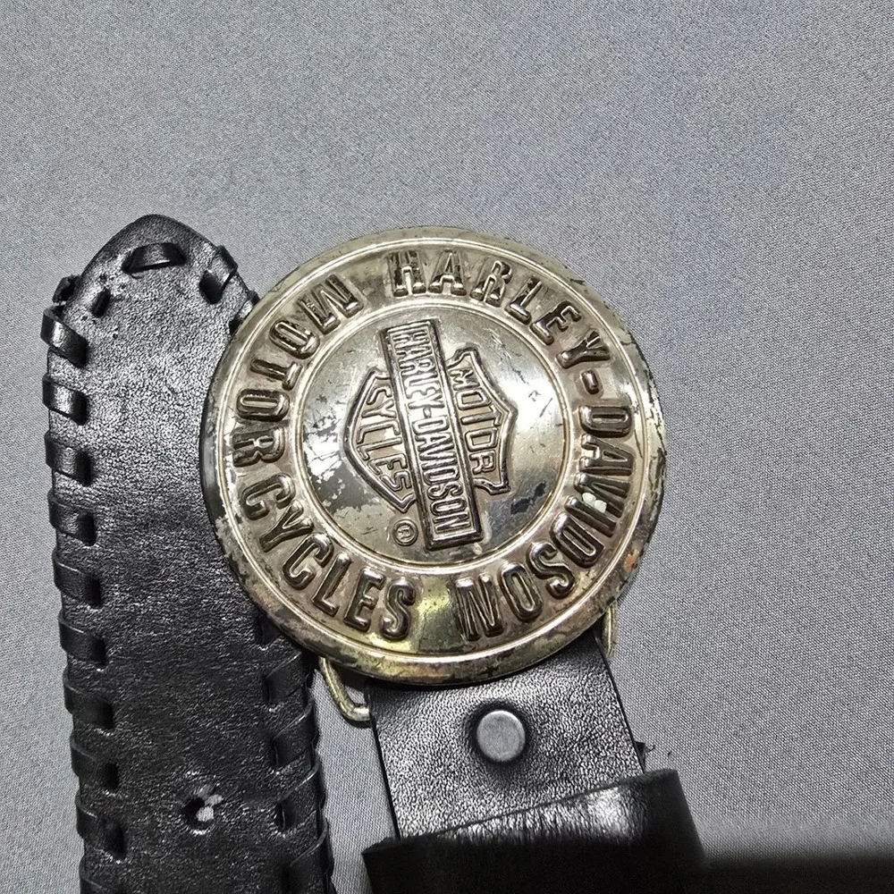 Harley Davidson Belt Mens 34 Black Leather Whipstitch Medallion Buckle 99545